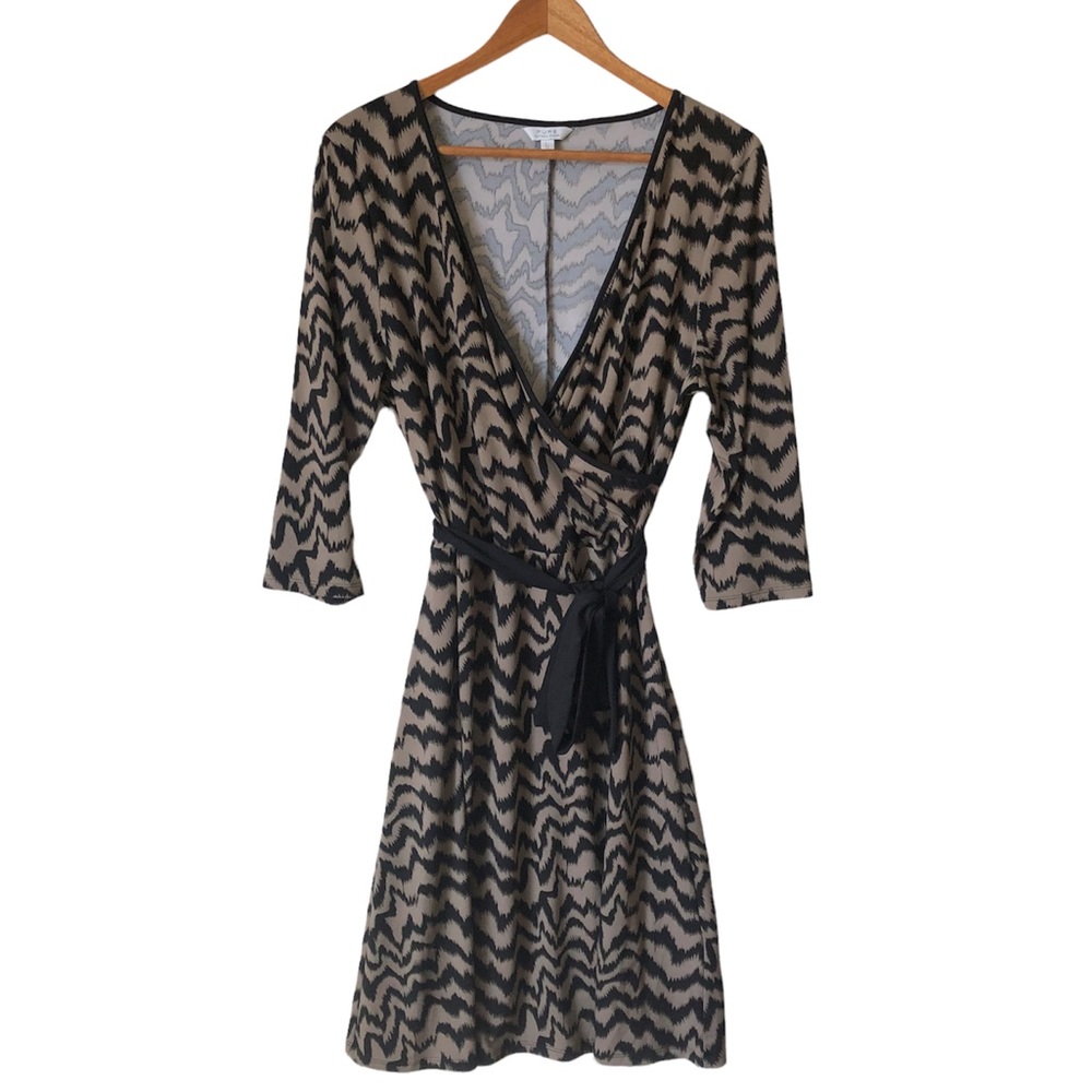 Alfred Sung Pure Faux Wrap Dress Large Neutral